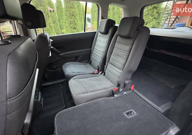 Белый Фольксваген Туран, объемом двигателя 1.97 л и пробегом 232 тыс. км за 16600 $, фото 45 на Automoto.ua