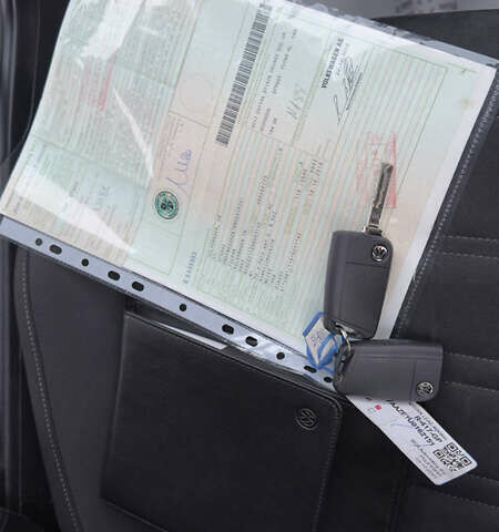 Белый Фольксваген Туран, объемом двигателя 1.97 л и пробегом 232 тыс. км за 16600 $, фото 66 на Automoto.ua