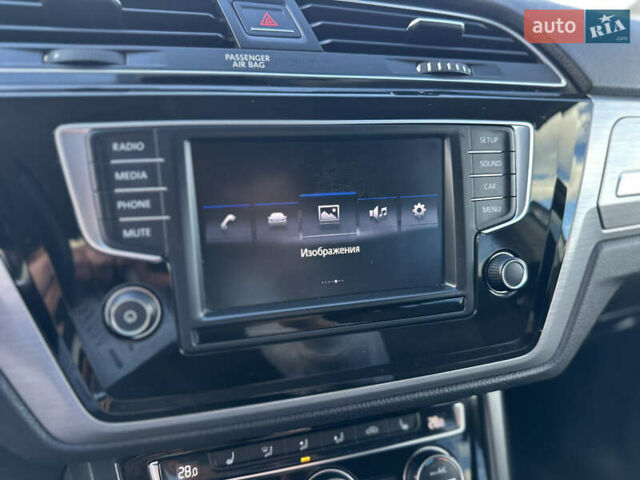 Белый Фольксваген Туран, объемом двигателя 1.6 л и пробегом 189 тыс. км за 15999 $, фото 31 на Automoto.ua