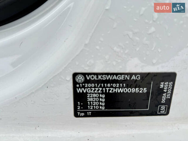 Білий Фольксваген Туран, об'ємом двигуна 1.6 л та пробігом 194 тис. км за 16400 $, фото 24 на Automoto.ua