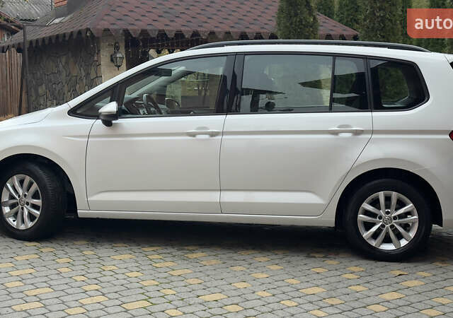 Белый Фольксваген Туран, объемом двигателя 1.97 л и пробегом 232 тыс. км за 16600 $, фото 8 на Automoto.ua