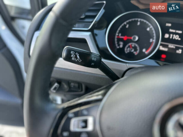 Белый Фольксваген Туран, объемом двигателя 1.6 л и пробегом 189 тыс. км за 15999 $, фото 29 на Automoto.ua