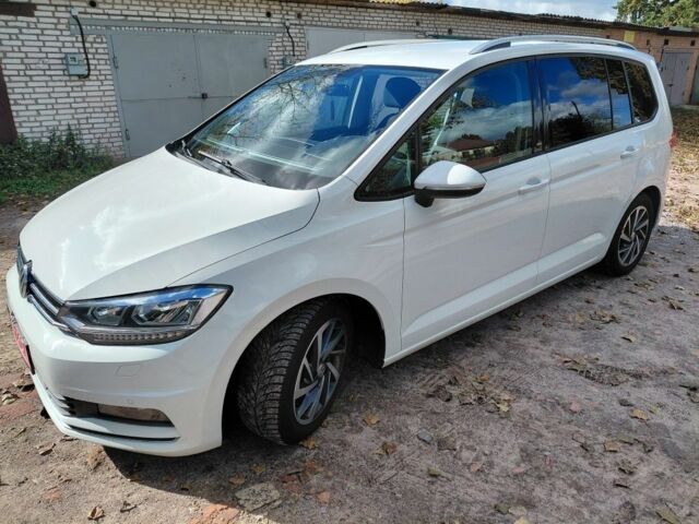 Фольксваген Туран 2017 у Обухове на Automoto.ua Білий Фольксваген Туран, об'ємом двигуна 0 л та пробігом 240 тис. км за 16500 $, фото 3 на Automoto.ua