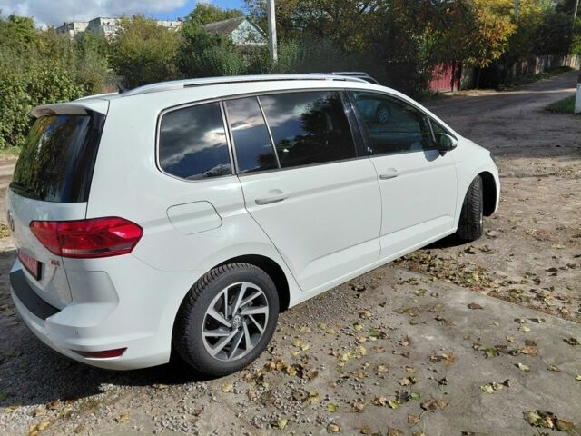 Фольксваген Туран 2017 у Обухове на Automoto.ua Білий Фольксваген Туран, об'ємом двигуна 0 л та пробігом 240 тис. км за 16500 $, фото 5 на Automoto.ua