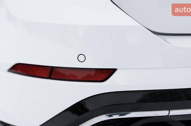 Белый Фольксваген Туран, объемом двигателя 2 л и пробегом 286 тыс. км за 19300 $, фото 116 на Automoto.ua