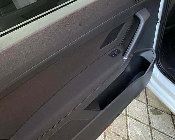 Белый Фольксваген Туран, объемом двигателя 1.6 л и пробегом 124 тыс. км за 17500 $, фото 14 на Automoto.ua