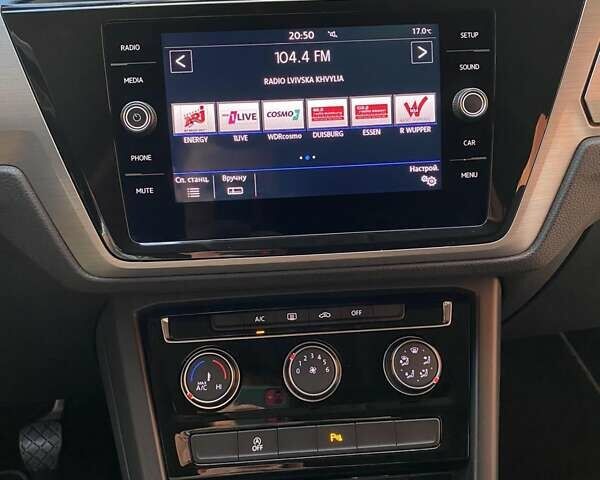 Белый Фольксваген Туран, объемом двигателя 1.6 л и пробегом 124 тыс. км за 17500 $, фото 19 на Automoto.ua