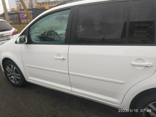 Белый Фольксваген Туран, объемом двигателя 1.4 л и пробегом 160 тыс. км за 7500 $, фото 11 на Automoto.ua