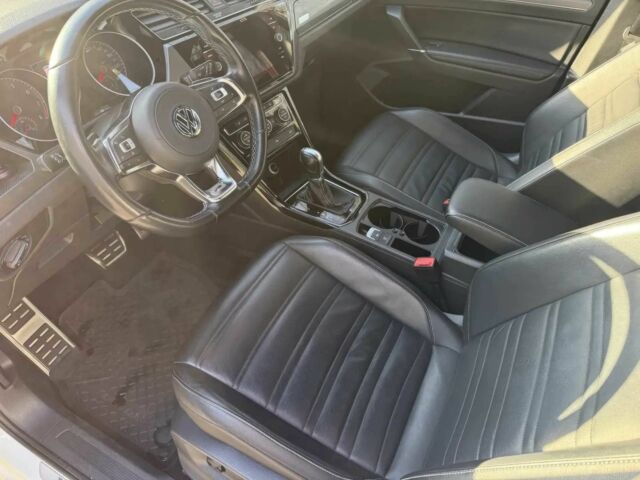 Білий Фольксваген Туран, об'ємом двигуна 1.5 л та пробігом 49 тис. км за 5600 $, фото 9 на Automoto.ua