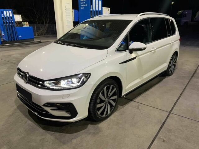 Білий Фольксваген Туран, об'ємом двигуна 1.5 л та пробігом 49 тис. км за 5600 $, фото 6 на Automoto.ua