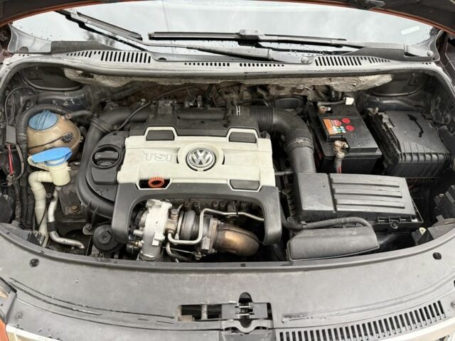 Бежевый Фольксваген Туран, объемом двигателя 1.4 л и пробегом 230 тыс. км за 5999 $, фото 12 на Automoto.ua