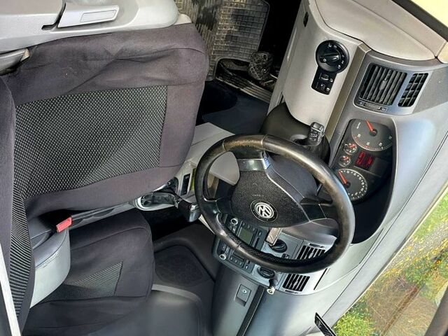 Бежевий Фольксваген Туран, об'ємом двигуна 2 л та пробігом 270 тис. км за 6900 $, фото 8 на Automoto.ua