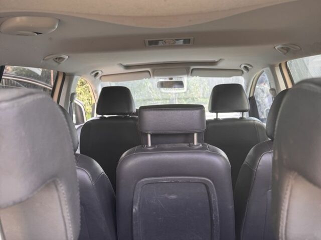 Бежевый Фольксваген Туран, объемом двигателя 1.4 л и пробегом 307 тыс. км за 6600 $, фото 6 на Automoto.ua