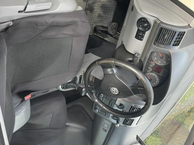 Бежевий Фольксваген Туран, об'ємом двигуна 2 л та пробігом 270 тис. км за 6900 $, фото 5 на Automoto.ua