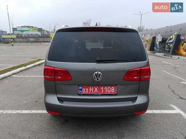 Бежевый Фольксваген Туран, объемом двигателя 1.39 л и пробегом 160 тыс. км за 12002 $, фото 7 на Automoto.ua