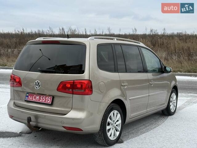 Бежевый Фольксваген Туран, объемом двигателя 1.6 л и пробегом 236 тыс. км за 11900 $, фото 7 на Automoto.ua