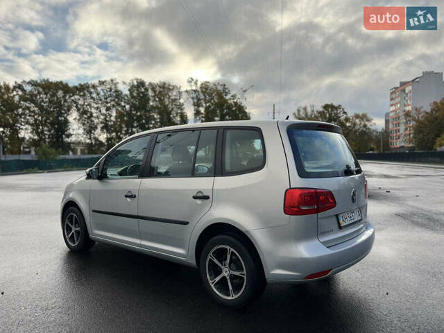 Бежевий Фольксваген Туран, об'ємом двигуна 1.4 л та пробігом 258 тис. км за 7400 $, фото 8 на Automoto.ua