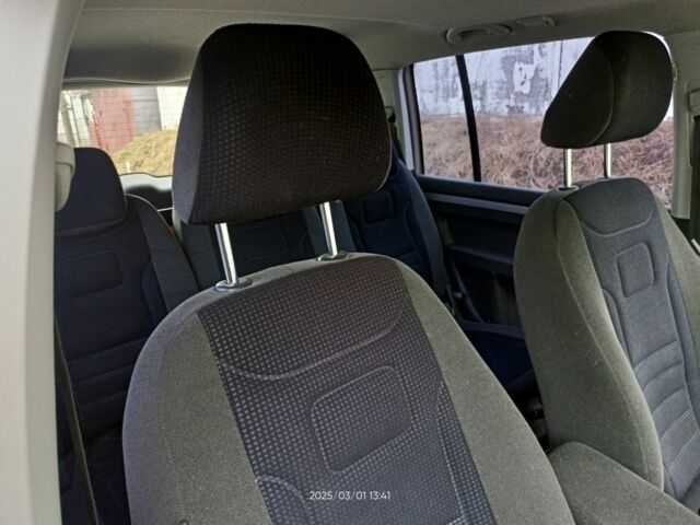 Бежевый Фольксваген Туран, объемом двигателя 1.4 л и пробегом 197 тыс. км за 7400 $, фото 8 на Automoto.ua