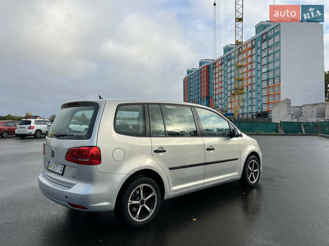 Бежевый Фольксваген Туран, объемом двигателя 1.4 л и пробегом 258 тыс. км за 7800 $, фото 15 на Automoto.ua