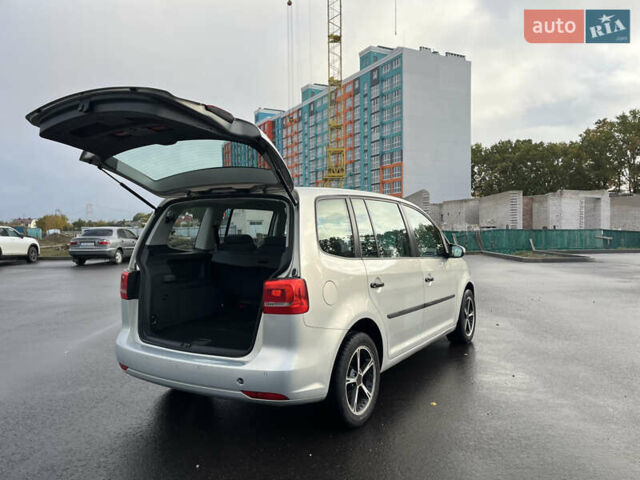 Бежевый Фольксваген Туран, объемом двигателя 1.4 л и пробегом 258 тыс. км за 7800 $, фото 20 на Automoto.ua