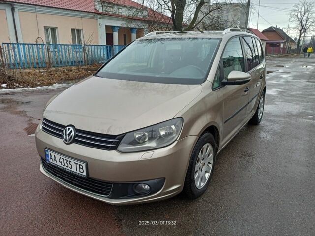 Бежевый Фольксваген Туран, объемом двигателя 1.4 л и пробегом 197 тыс. км за 7400 $, фото 12 на Automoto.ua