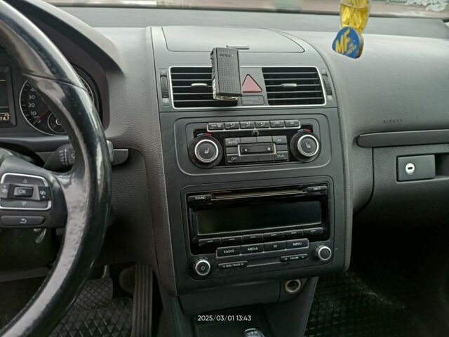 Бежевый Фольксваген Туран, объемом двигателя 1.4 л и пробегом 197 тыс. км за 7400 $, фото 15 на Automoto.ua