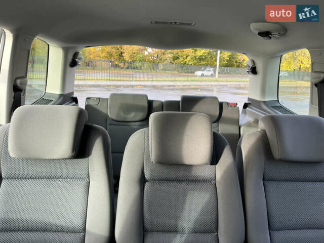 Бежевый Фольксваген Туран, объемом двигателя 1.4 л и пробегом 258 тыс. км за 7800 $, фото 37 на Automoto.ua