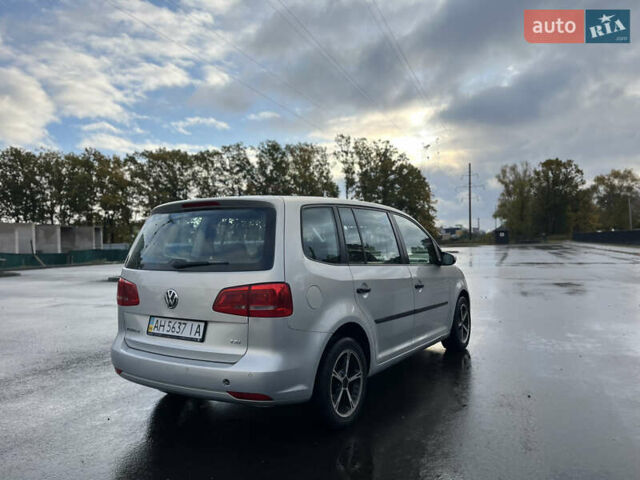 Бежевий Фольксваген Туран, об'ємом двигуна 1.4 л та пробігом 258 тис. км за 7400 $, фото 12 на Automoto.ua