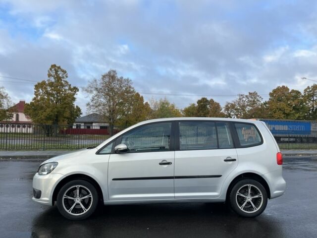 Бежевий Фольксваген Туран, об'ємом двигуна 1.4 л та пробігом 255 тис. км за 7700 $, фото 10 на Automoto.ua