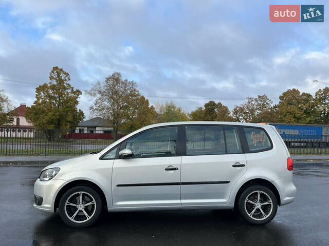 Бежевий Фольксваген Туран, об'ємом двигуна 1.4 л та пробігом 258 тис. км за 7400 $, фото 16 на Automoto.ua