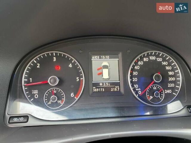 Бежевый Фольксваген Туран, объемом двигателя 1.97 л и пробегом 369 тыс. км за 11700 $, фото 21 на Automoto.ua