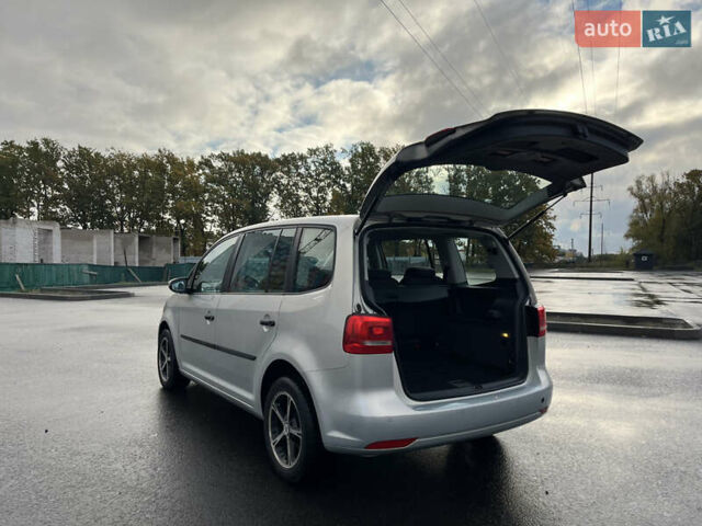 Бежевий Фольксваген Туран, об'ємом двигуна 1.4 л та пробігом 258 тис. км за 7400 $, фото 21 на Automoto.ua