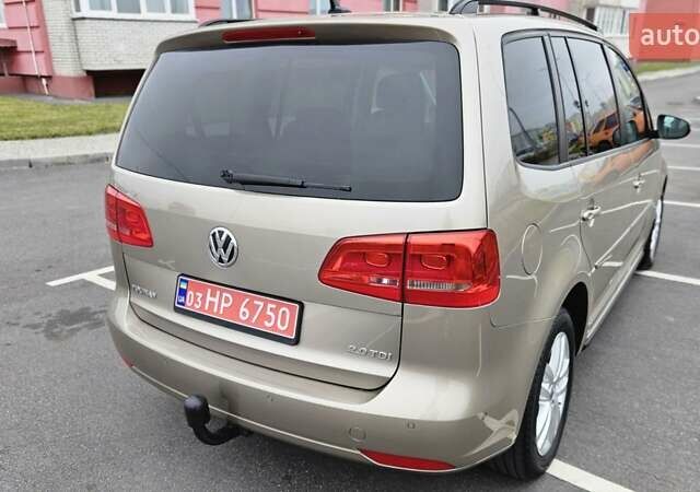 Бежевый Фольксваген Туран, объемом двигателя 2 л и пробегом 205 тыс. км за 12750 $, фото 18 на Automoto.ua