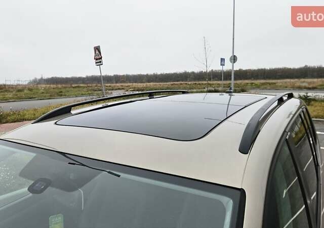 Бежевый Фольксваген Туран, объемом двигателя 2 л и пробегом 205 тыс. км за 12750 $, фото 29 на Automoto.ua