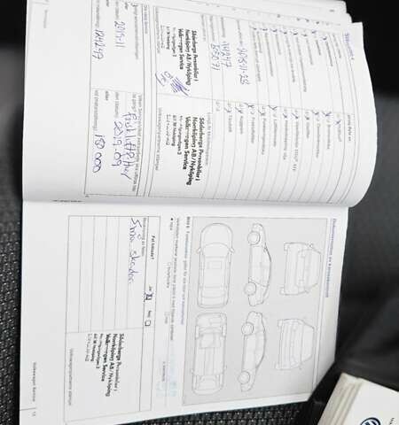 Бежевый Фольксваген Туран, объемом двигателя 2 л и пробегом 205 тыс. км за 12750 $, фото 89 на Automoto.ua