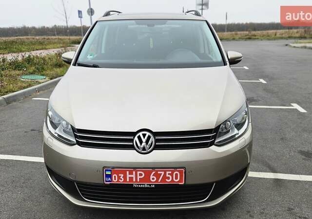 Бежевый Фольксваген Туран, объемом двигателя 2 л и пробегом 205 тыс. км за 12750 $, фото 6 на Automoto.ua