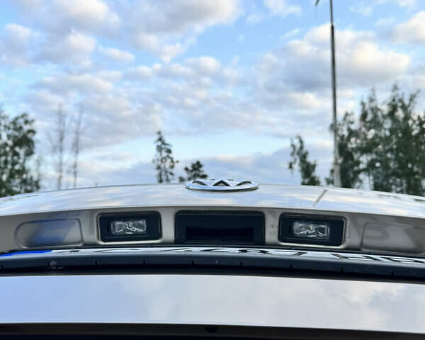 Бежевий Фольксваген Туран, об'ємом двигуна 0 л та пробігом 227 тис. км за 16000 $, фото 9 на Automoto.ua