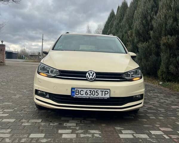 Бежевый Фольксваген Туран, объемом двигателя 1.97 л и пробегом 347 тыс. км за 12999 $, фото 4 на Automoto.ua