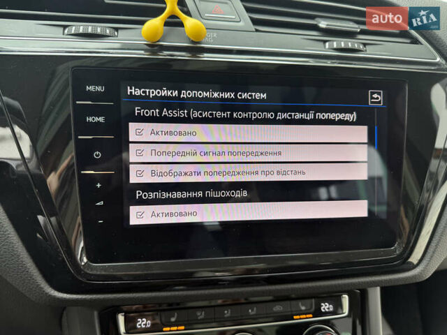 Бежевий Фольксваген Туран, об'ємом двигуна 1.6 л та пробігом 200 тис. км за 19800 $, фото 42 на Automoto.ua