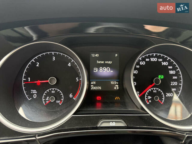 Бежевий Фольксваген Туран, об'ємом двигуна 1.6 л та пробігом 200 тис. км за 19800 $, фото 15 на Automoto.ua