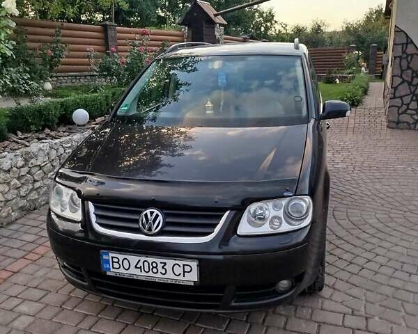 Черный Фольксваген Туран, объемом двигателя 1.6 л и пробегом 167 тыс. км за 6000 $, фото 9 на Automoto.ua