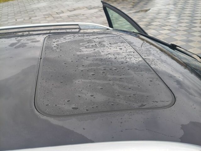 Черный Фольксваген Туран, объемом двигателя 2 л и пробегом 264 тыс. км за 6500 $, фото 12 на Automoto.ua