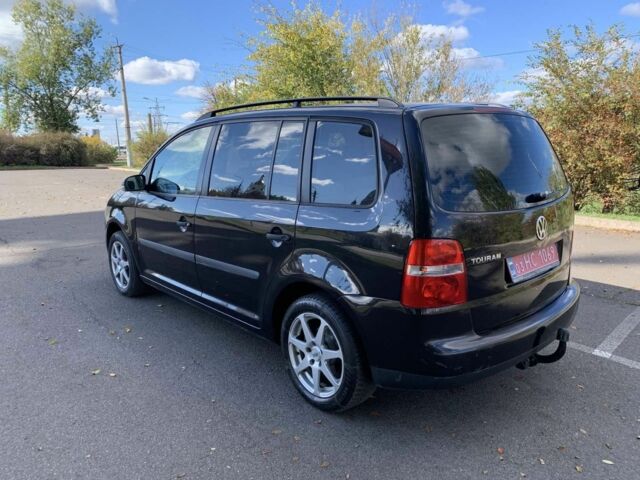 Чорний Фольксваген Туран, об'ємом двигуна 0 л та пробігом 244 тис. км за 6450 $, фото 6 на Automoto.ua