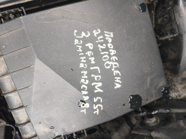 Черный Фольксваген Туран, объемом двигателя 2 л и пробегом 264 тыс. км за 6500 $, фото 2 на Automoto.ua