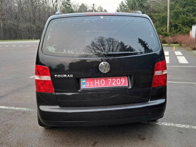 Чорний Фольксваген Туран, об'ємом двигуна 1.6 л та пробігом 240 тис. км за 5700 $, фото 3 на Automoto.ua