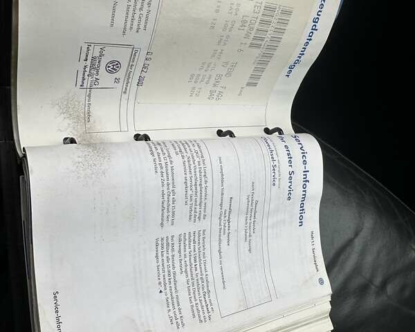 Черный Фольксваген Туран, объемом двигателя 1.6 л и пробегом 192 тыс. км за 5700 $, фото 22 на Automoto.ua