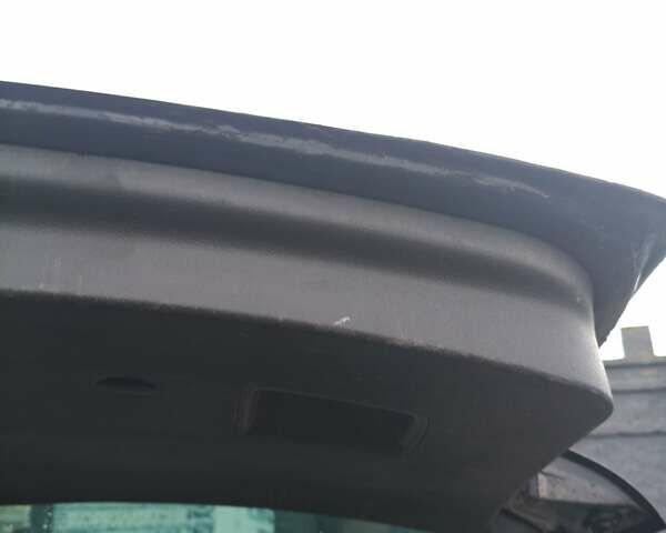 Чорний Фольксваген Туран, об'ємом двигуна 1.97 л та пробігом 262 тис. км за 6500 $, фото 11 на Automoto.ua