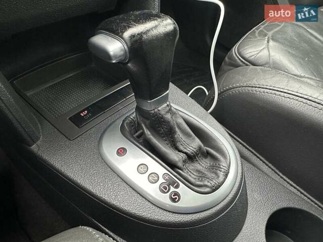 Черный Фольксваген Туран, объемом двигателя 1.6 л и пробегом 192 тыс. км за 5700 $, фото 21 на Automoto.ua