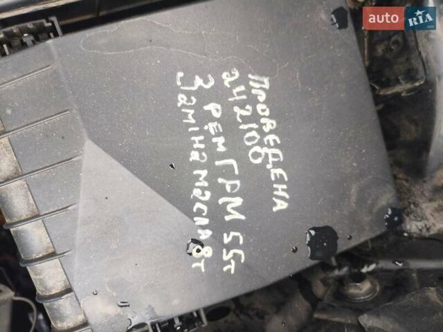 Чорний Фольксваген Туран, об'ємом двигуна 1.97 л та пробігом 262 тис. км за 6500 $, фото 14 на Automoto.ua