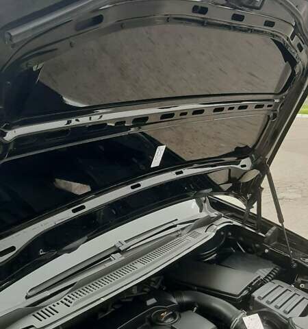 Черный Фольксваген Туран, объемом двигателя 1.6 л и пробегом 176 тыс. км за 5999 $, фото 14 на Automoto.ua